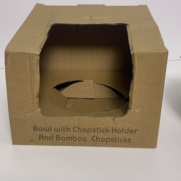 Japanese Ceramic Ramen Bowl with Rabbit Design and Chopsticks Black Full Moon - Picture 4 of 6